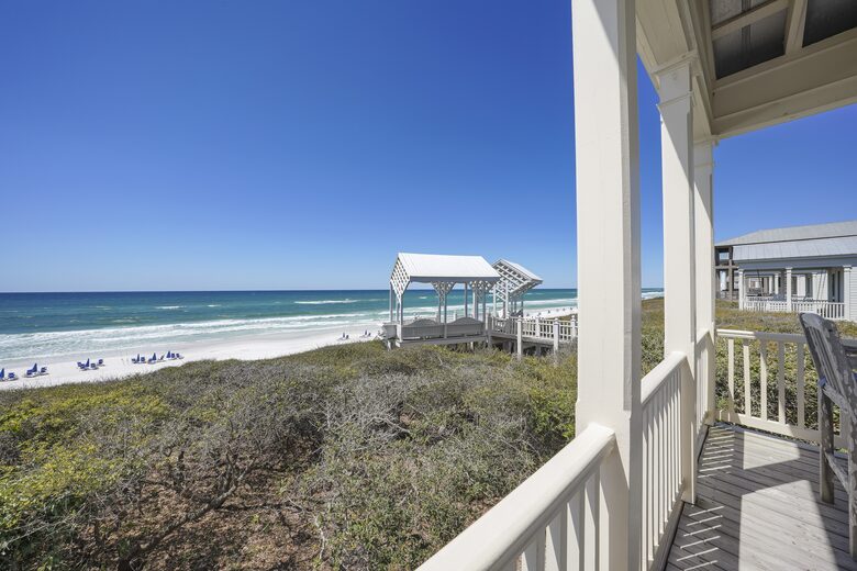 Beachfront Cottage in Seaside - Santa Rosa Beach, Florida