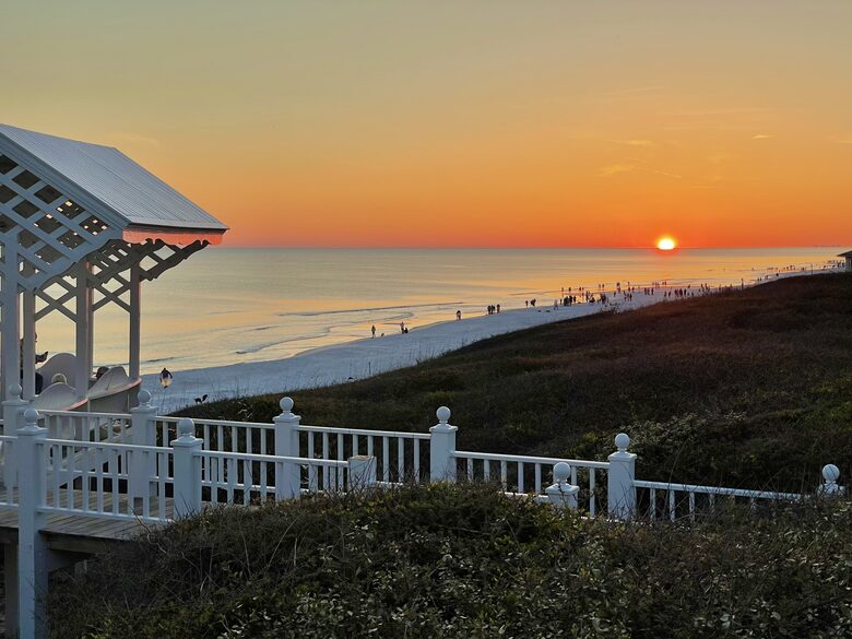 Beachfront Cottage in Seaside - Santa Rosa Beach, Florida