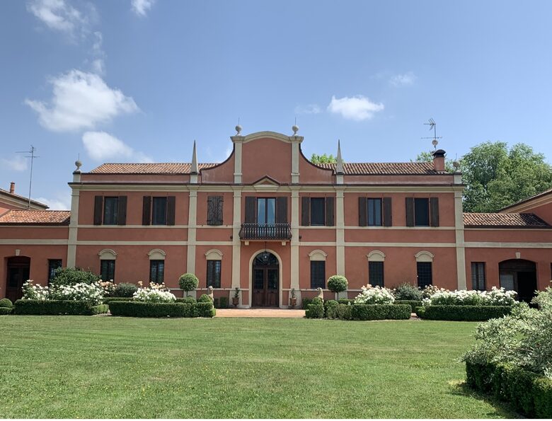 Villa Contessa Massari - A Noble Mansion House of 1700 - Voghiera, Italy