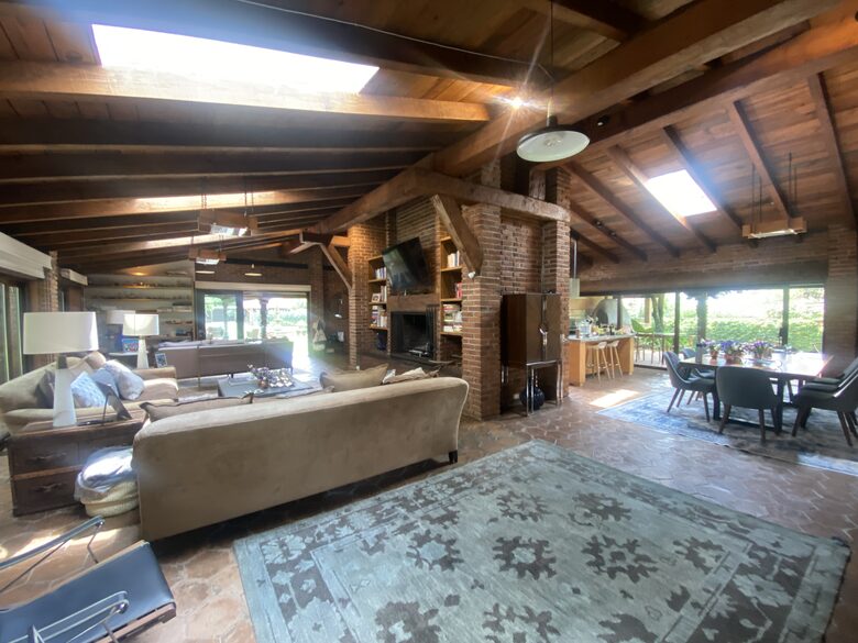living room, tv room, dining room