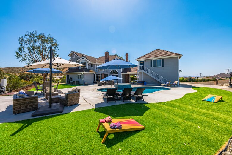 Temecula Ranch Vibes- Villa and Cottage - Winchester, California