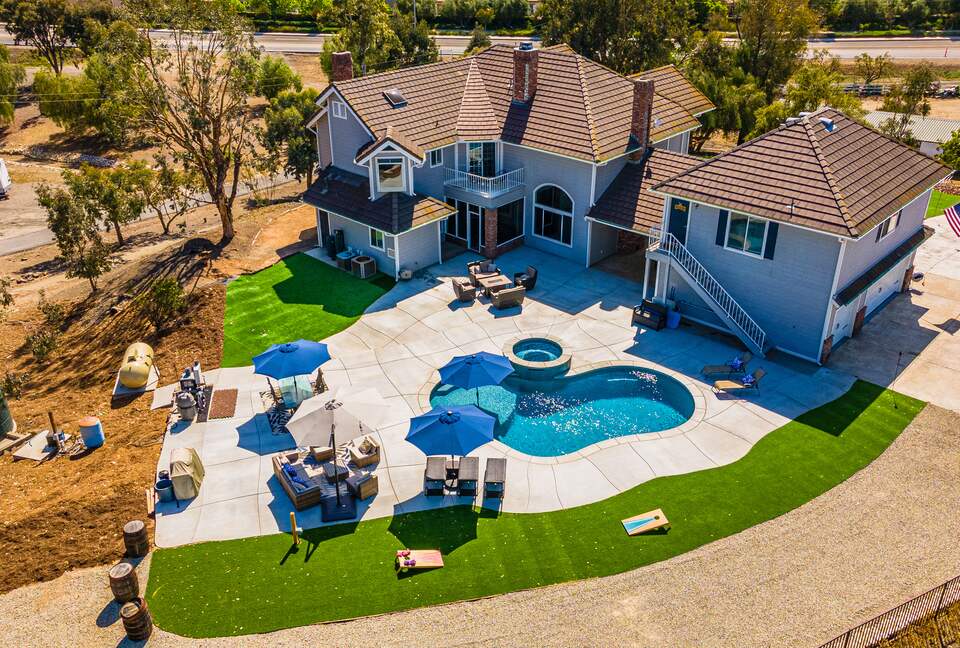 Temecula Ranch Vibes- Villa and Cottage - Winchester, California