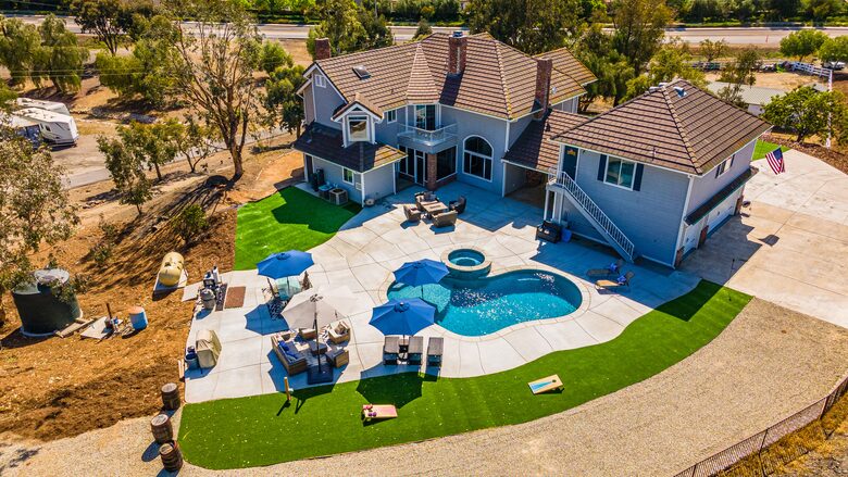 Temecula Ranch Vibes- Villa and Cottage - Winchester, California