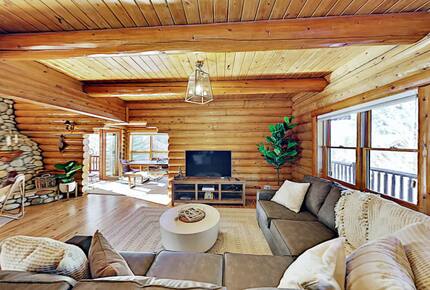 Bow Canyon Oasis - Big Bear Lake, California