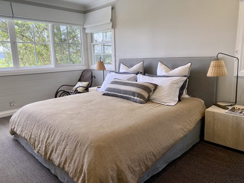 Master bedroom - King