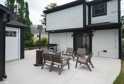 Boujee on Barry- Entire home in Lake Geneva, Wisconsin - Lake Geneva, Wisconsin