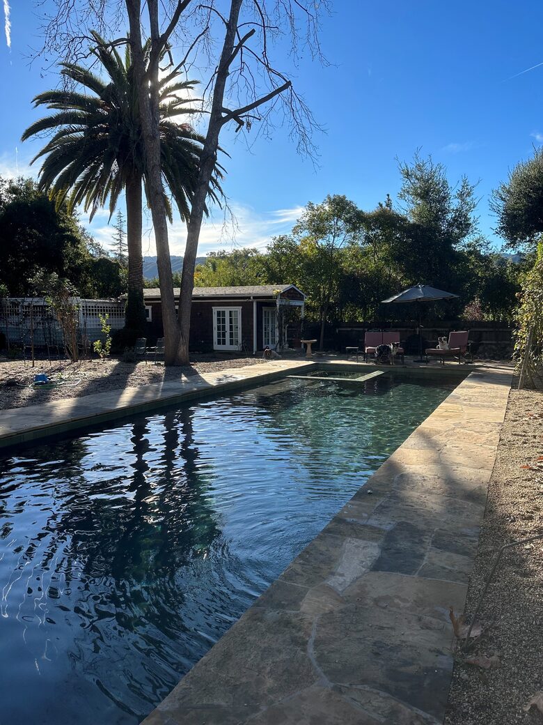 Gorgeous Historic Cottage - Walk to Town - Ojai, California