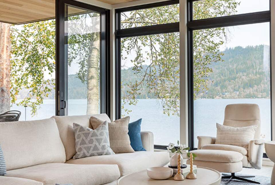 Relaxed Modern Waterfront Vacation Home - Bellingham, Washington