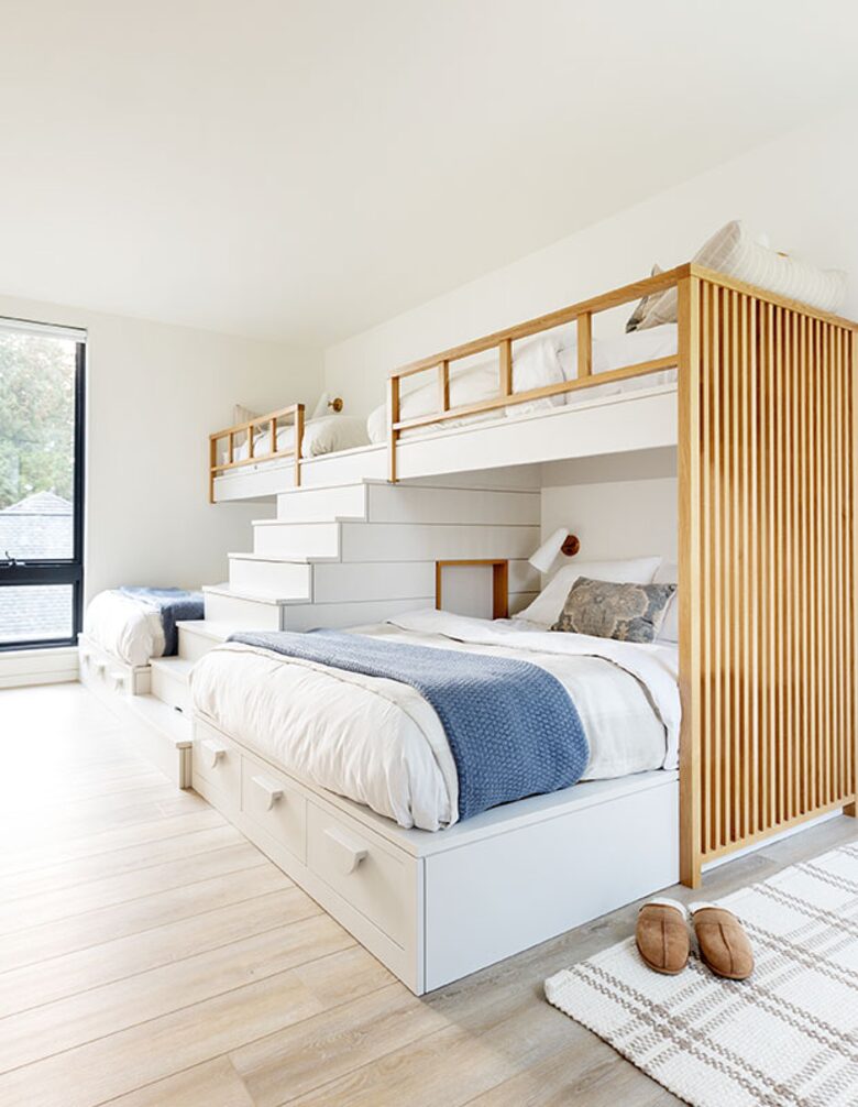 Relaxed Modern Waterfront Vacation Home - Bellingham, Washington