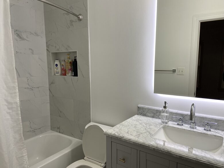 Large McLean Luxe - Mclean, Virginia