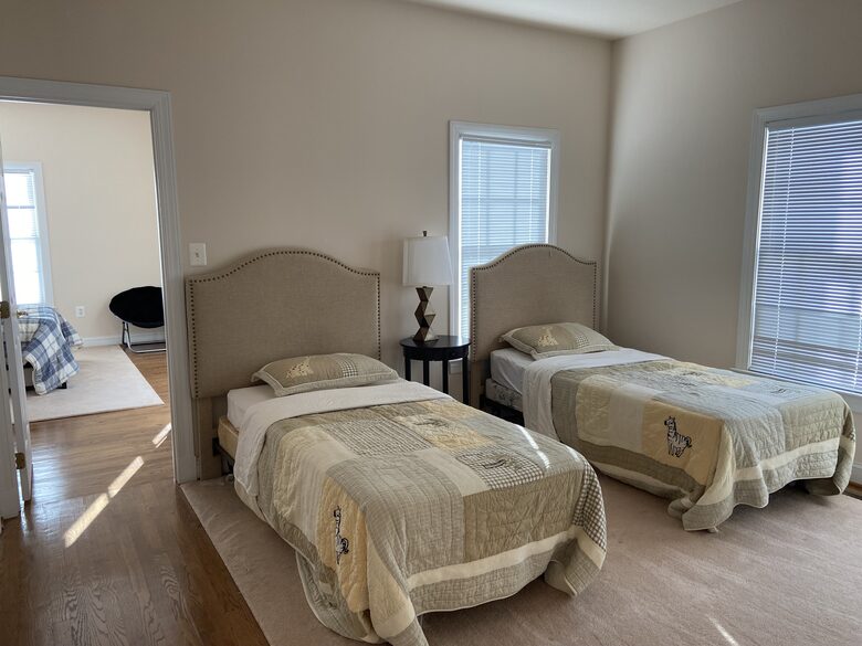 Large McLean Luxe - Mclean, Virginia