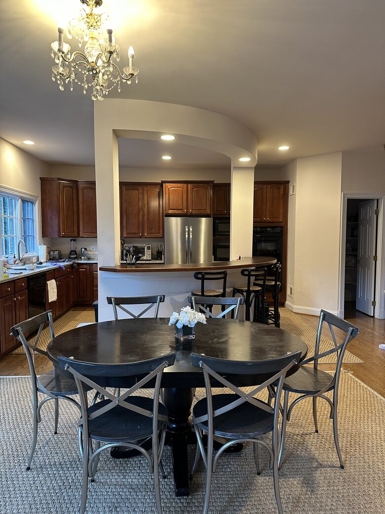 Large McLean Luxe - Mclean, Virginia