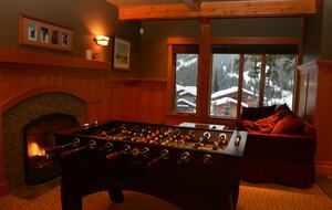 Sun Peaks Chalet - Sun Peaks, Canada