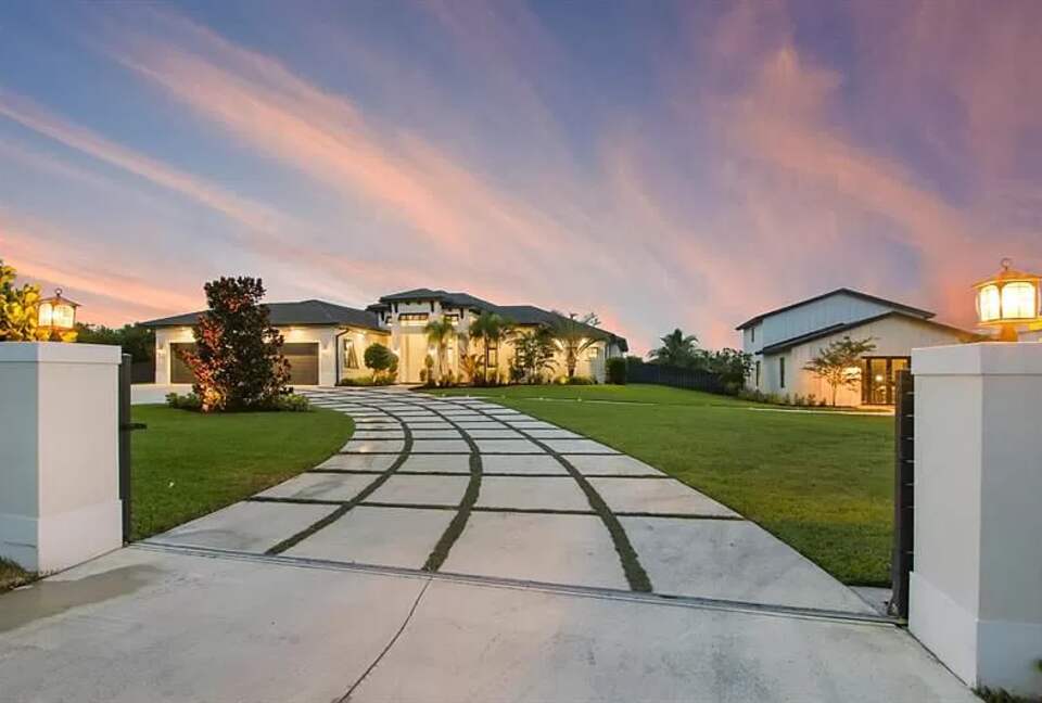 West Palm Beach Getaway | Secluded Yet Near Everything! - West Palm Beach, Florida