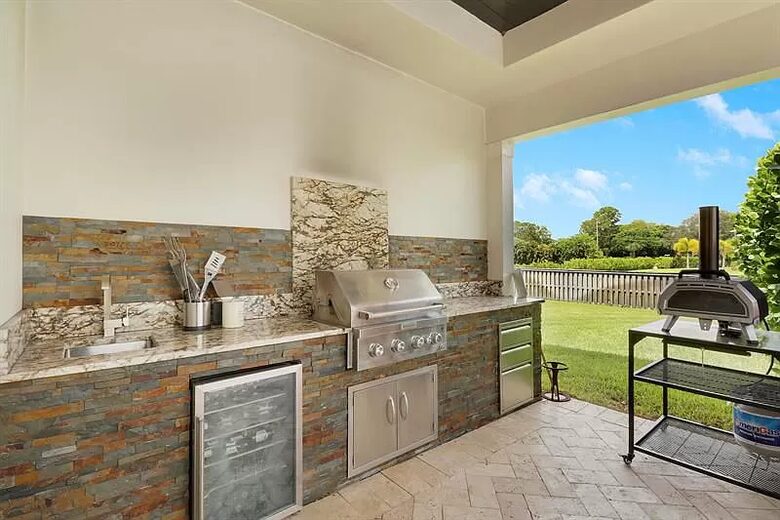 West Palm Beach Getaway | Secluded Yet Near Everything! - West Palm Beach, Florida