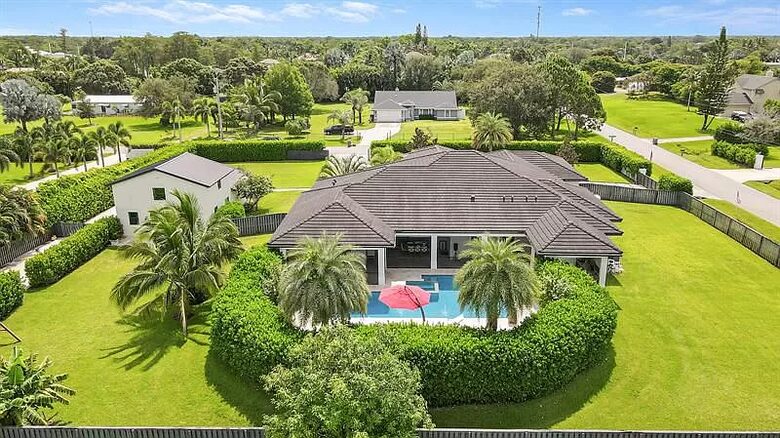 West Palm Beach Getaway | Secluded Yet Near Everything! - West Palm Beach, Florida