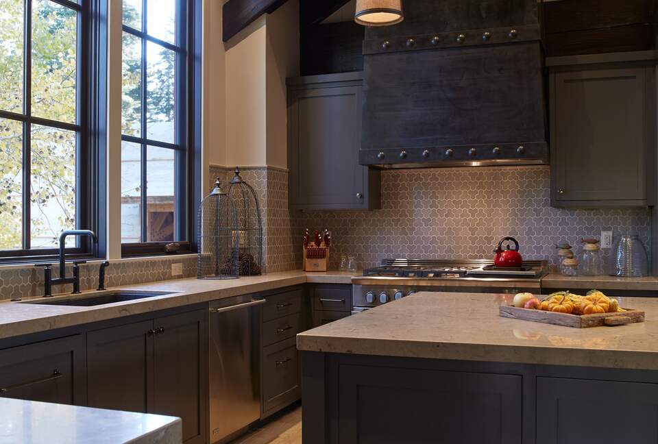 Beautiful kitchen with everything-- double ovens, micro, etc