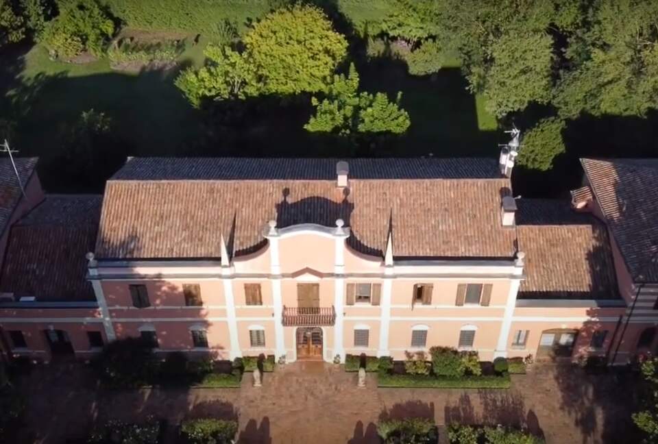 Villa Contessa Massari - A Noble Mansion House of 1700 - Voghiera, Italy