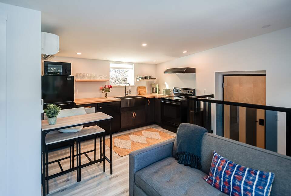 New modern Stowe Village Villa - Stowe, Vermont