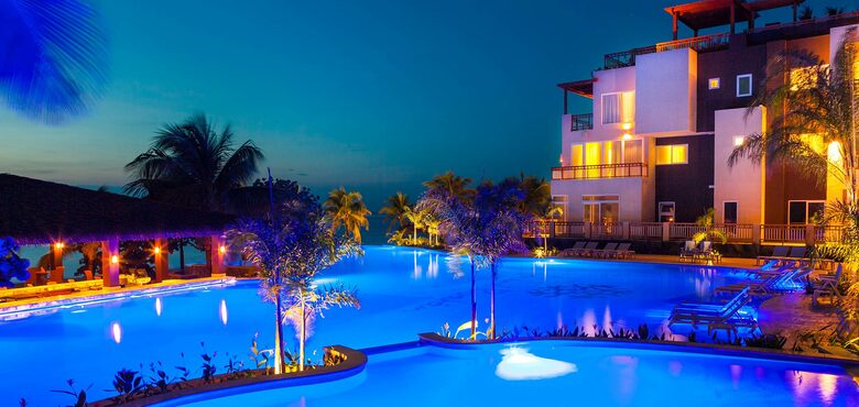Western Caribbean, Roatan West Bay Beach 2 Bedroom Residence - West Bay Beach, Honduras