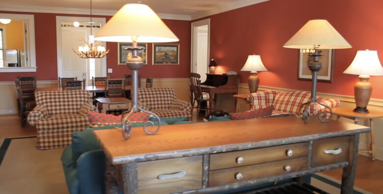 The Greenbrier Historic Cottage - White Sulphur Springs, West Virginia