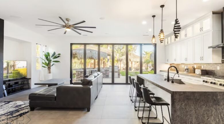Entertainer's Dream Home w/ Pool and Waterslide - Fallbrook, California