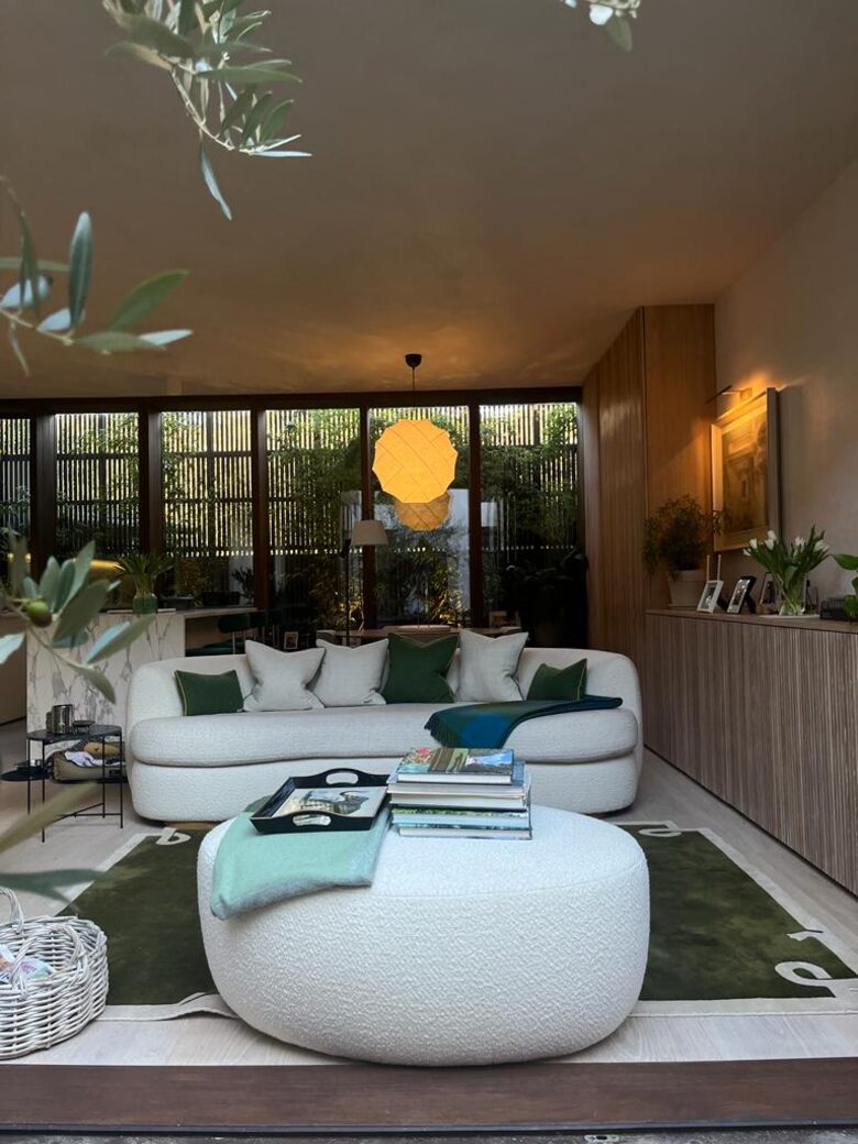 The Mews Townhouse - Dublin, Ireland