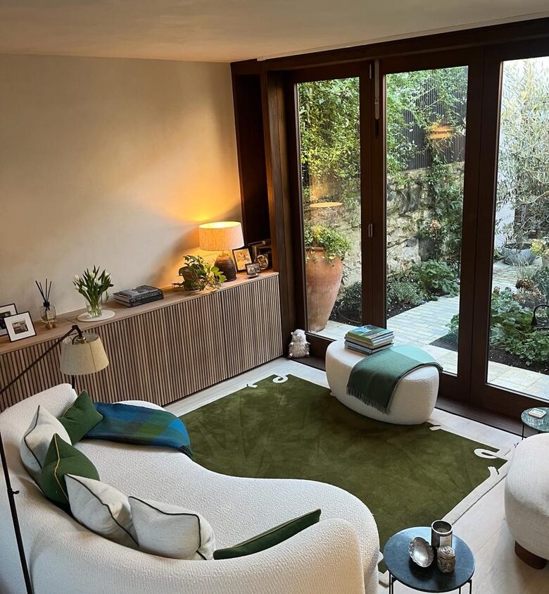 The Mews Townhouse - Dublin, Ireland