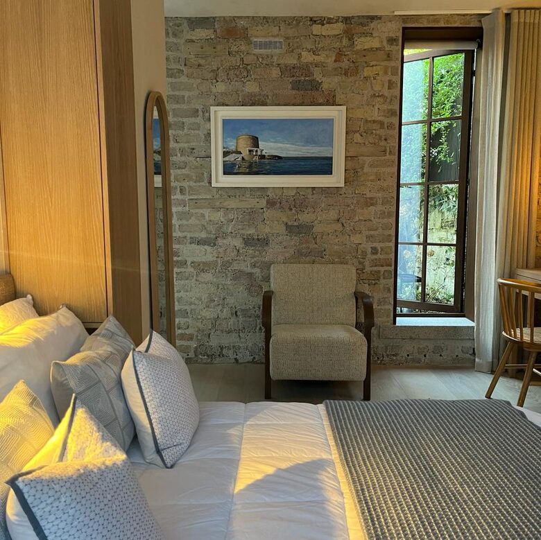 The Mews Townhouse - Dublin, Ireland