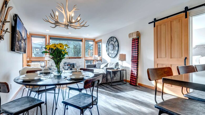 Greystone Lodge - Whistler, Canada