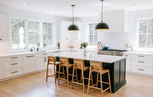 New Modern Home in The Hamptons - Westhampton, New York