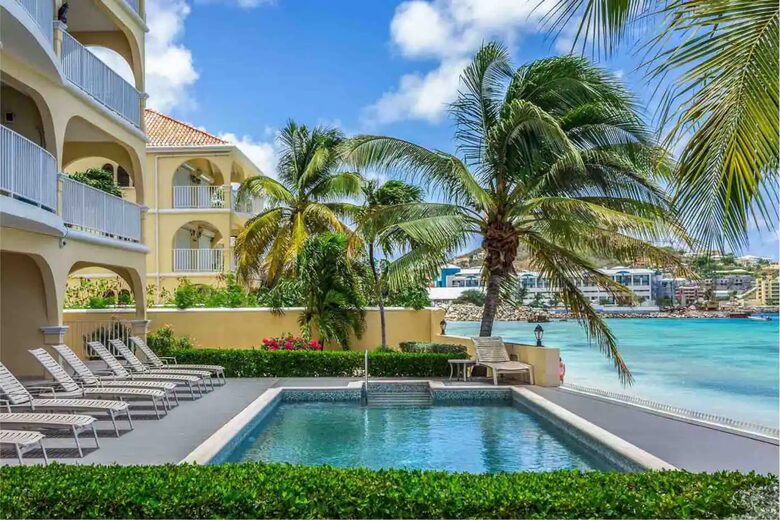 2 bedroom Beachfront Luxury Condo - Simpson Bay, Sint Maarten (Dutch part)