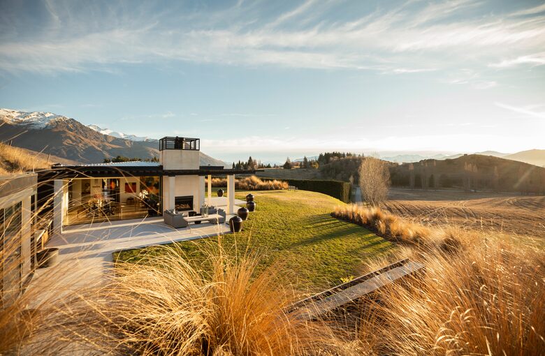 The Pinnacle of Privacy and Adventure - Queenstown, New Zealand