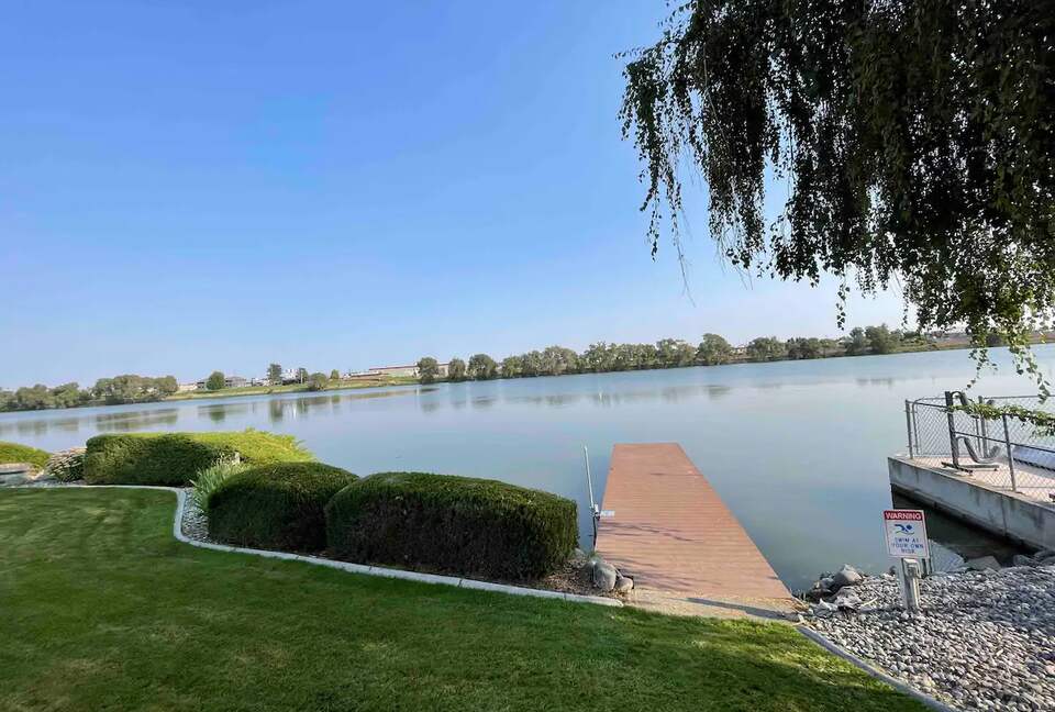 Large backyard and private dock