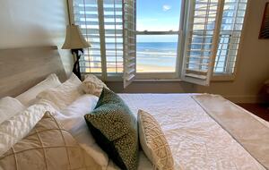 Beautiful Beachfront Villa with Heated Pool - New Smyrna Beach, Florida