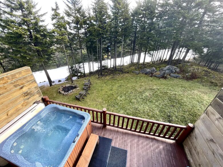 Ski-in, Ski-out Snowshoe Retreat - Snowshoe, West Virginia