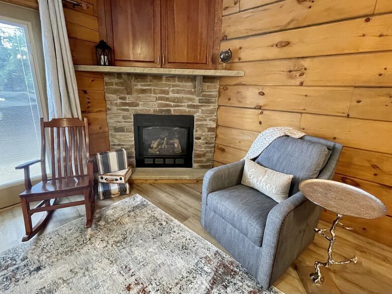 Loggers Run Retreat Ski-in, Ski-out - Snowshoe, West Virginia