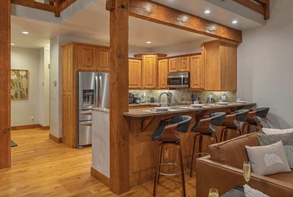 Snowflake Chalet - Moving Mountains - Steamboat Springs, Colorado