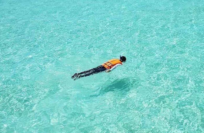 Snorkeling is a popular hobby in the area - clear, turquoise water