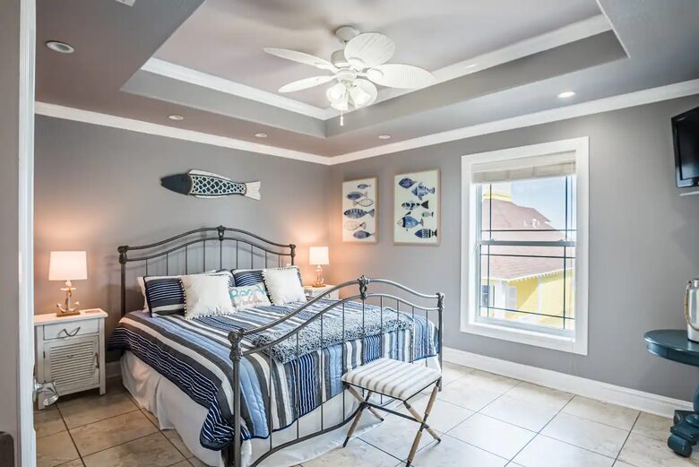 Sand Point Beach Getaway - Port Aransas, Texas