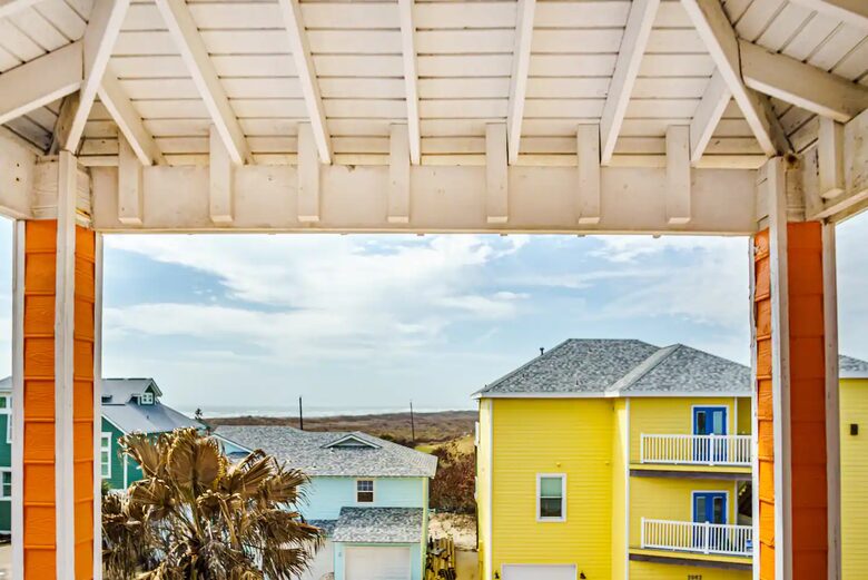 Sand Point Beach Getaway - Port Aransas, Texas