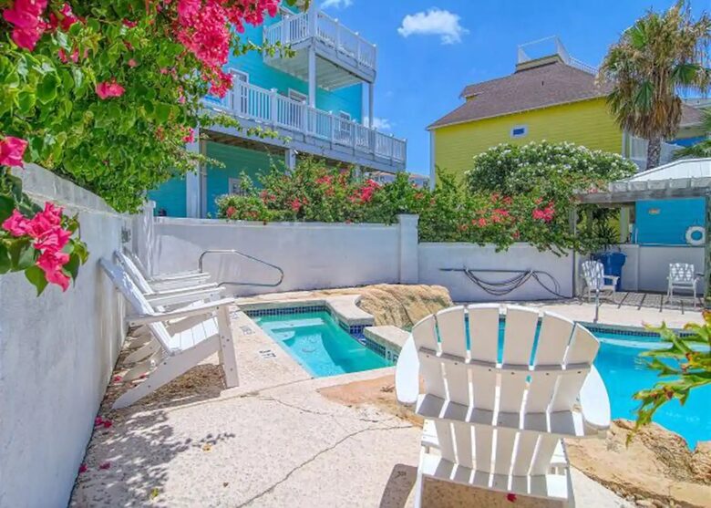 Sand Point Beach Getaway - Port Aransas, Texas