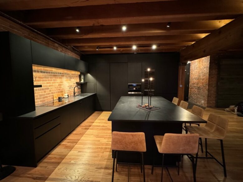 Historic Loft across from Denver's Union Station - Denver, Colorado
