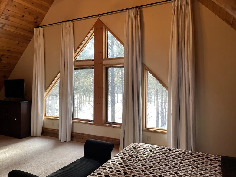 Flagstaff Log Cabin - Ski Retreat and Summer Heaven - Flagstaff, Arizona