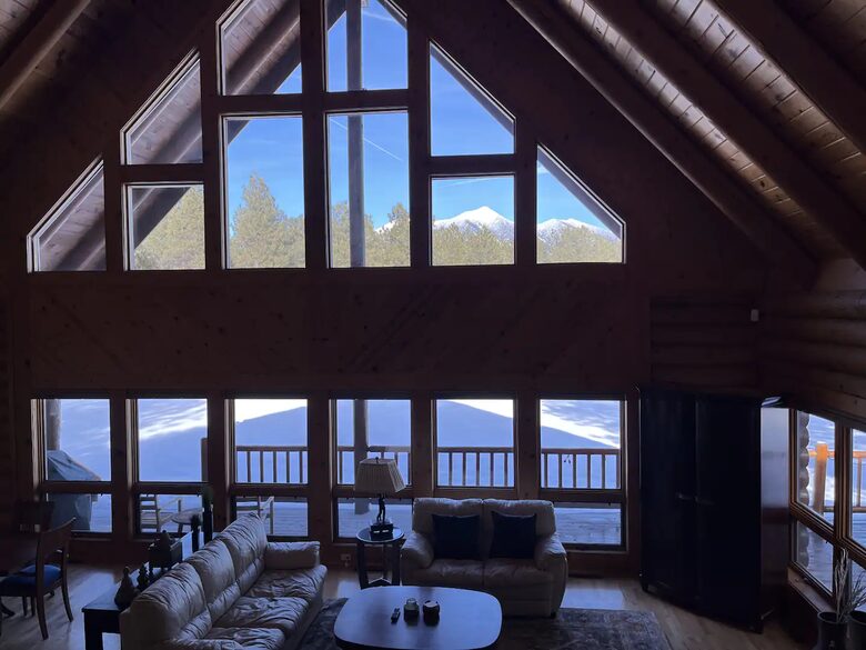 Flagstaff Log Cabin - Ski Retreat and Summer Heaven - Flagstaff, Arizona