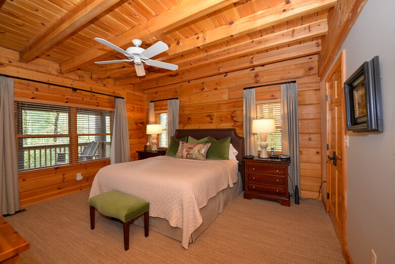 Luxury Log Home at the Mountain Club at Cashiers - Sapphire, North Carolina
