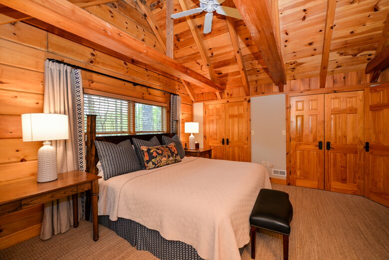 Luxury Log Home at the Mountain Club at Cashiers - Sapphire, North Carolina