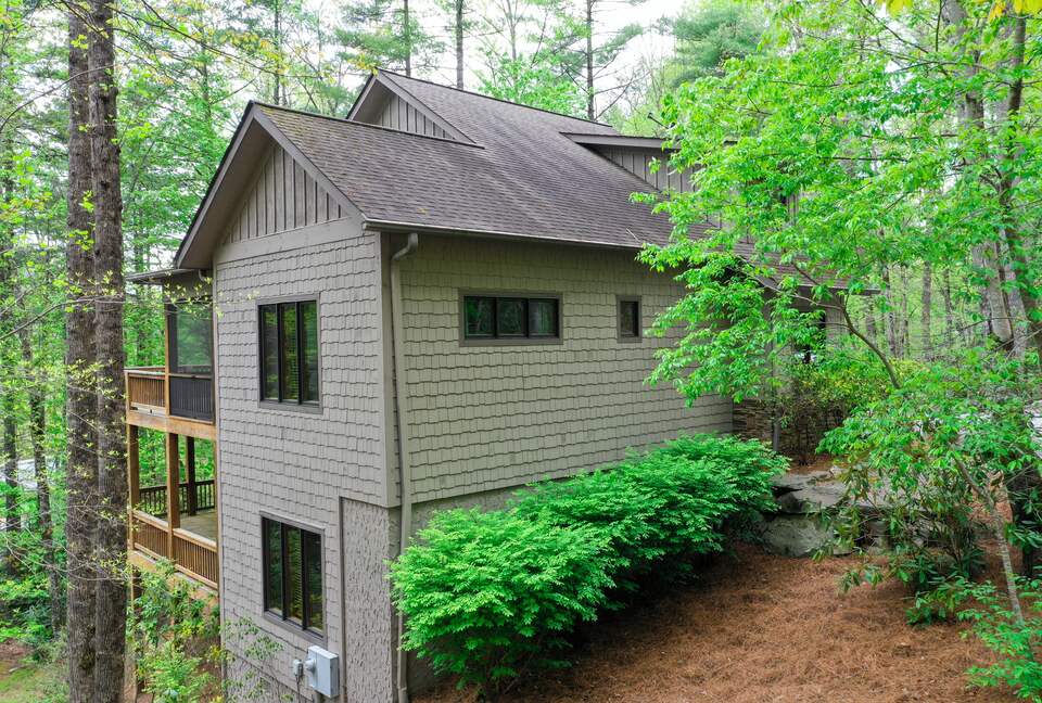 Scotch Highlands Home at the Mountain Club at Cashiers - Sapphire, North Carolina