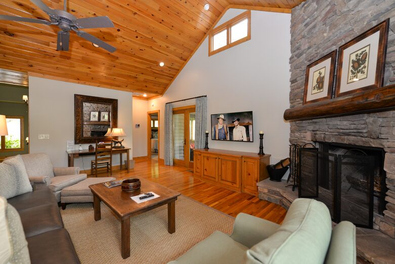 Scotch Highlands Home at the Mountain Club at Cashiers - Sapphire, North Carolina