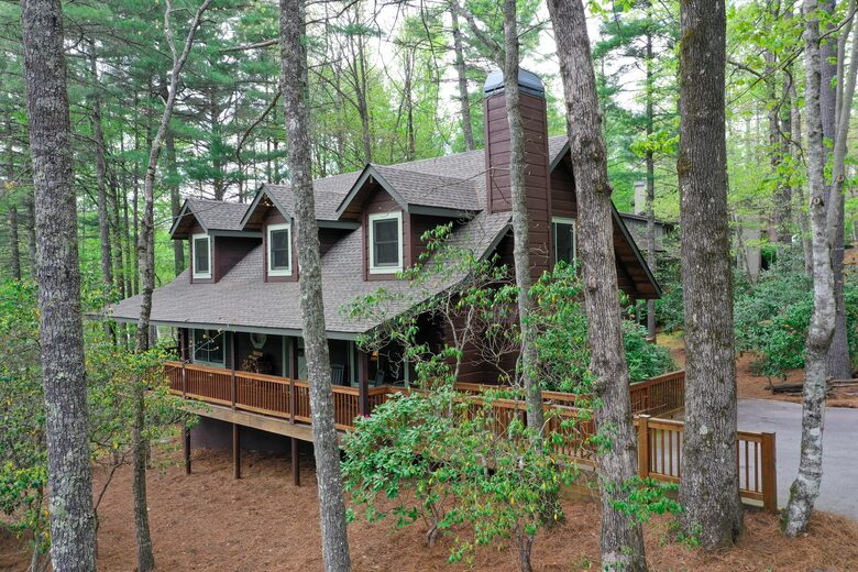 Luxury Log Home at the Mountain Club at Cashiers - Sapphire, North Carolina